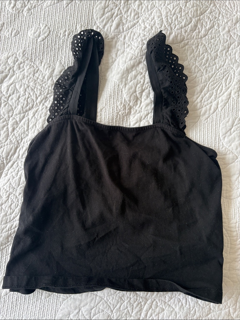 H&M Black Eyelet Strap Crop Tank - Picture 1 of 2